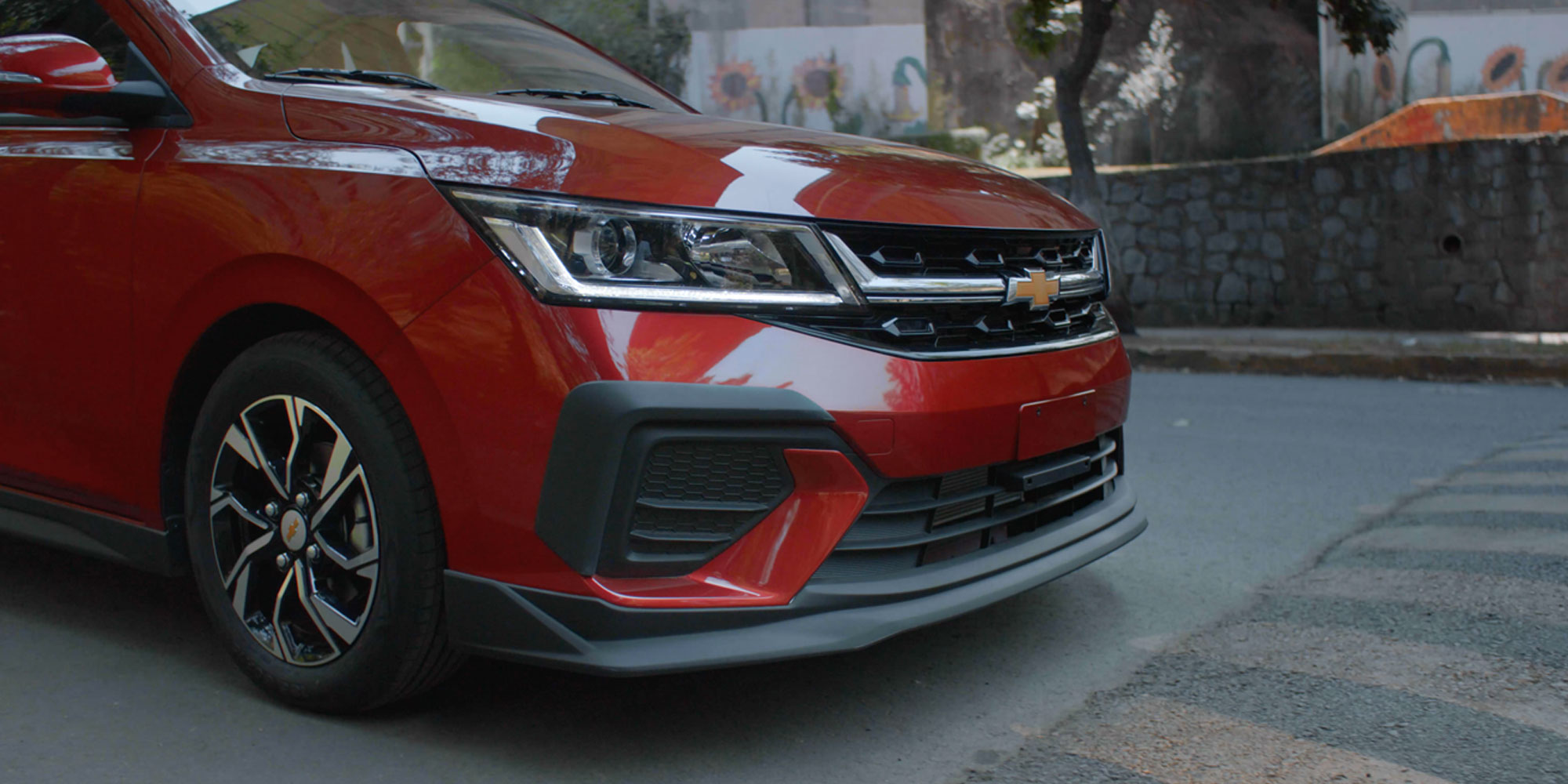 Nuevo Chevrolet Aveo HB 2025 con Sistema de 6 bolsas de aire y asistente de estacionamiento trasero